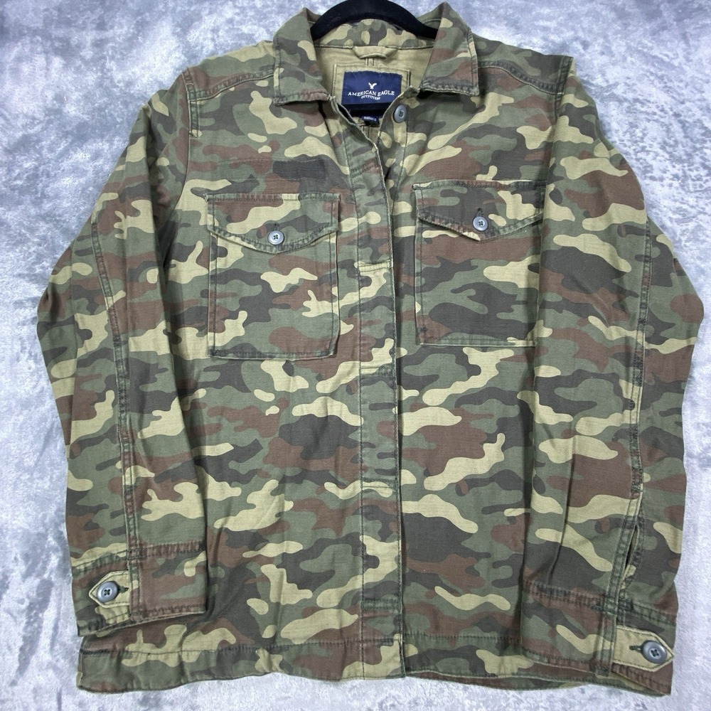 American Eagle Shirt Mens L Green Camouflage Flap Pockets Button Up‎ "Nah" Heart